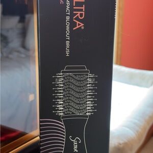 Sutra Compact Blowout Brush